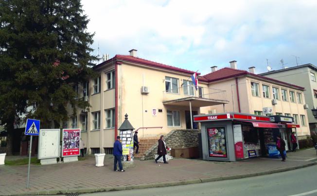 Zgrada ili ulaz suda — Općinski sud u Đakovu