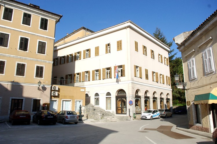 Zgrada ili ulaz suda — Općinski sud u Pazinu