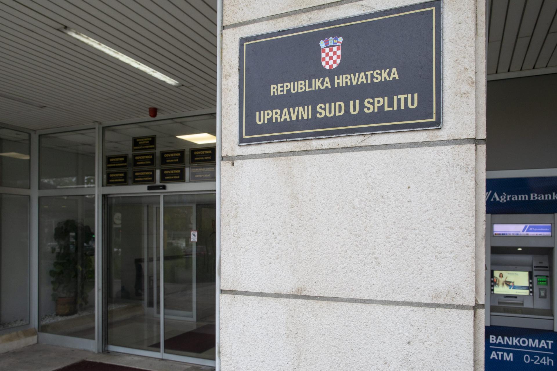 Zgrada ili ulaz suda — Upravni sud u Splitu
